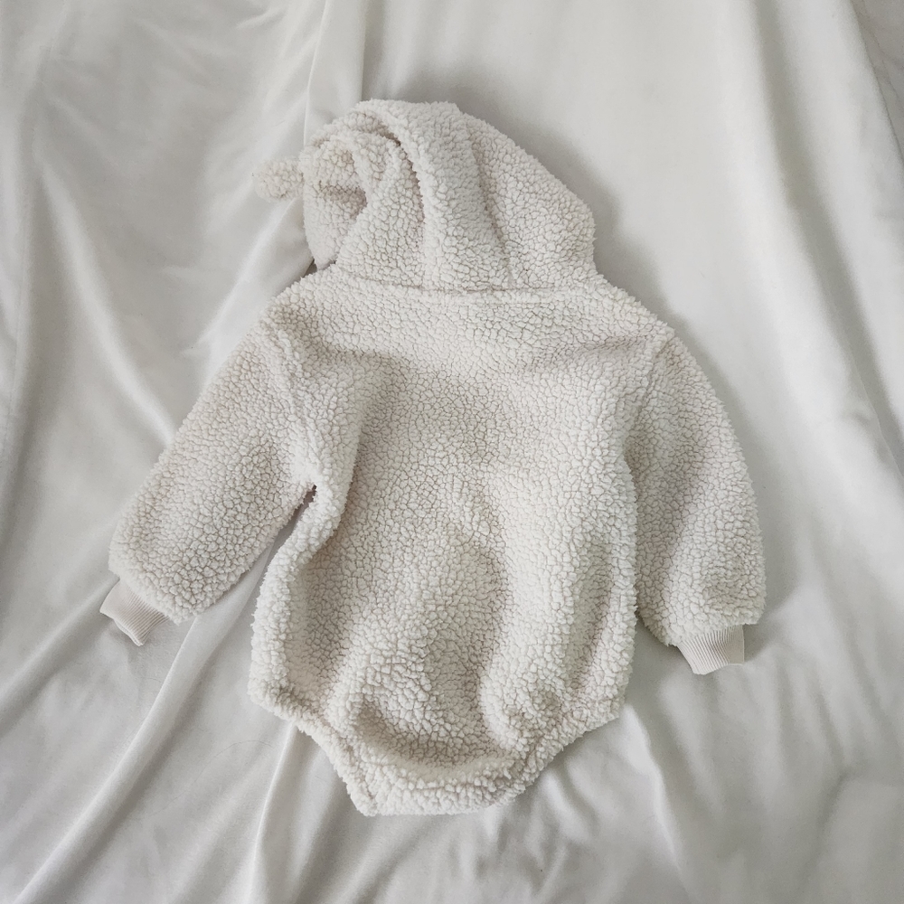 Old Navy 12-18 month sherpa hooded pocket bubble romper - Picture 4 of 4